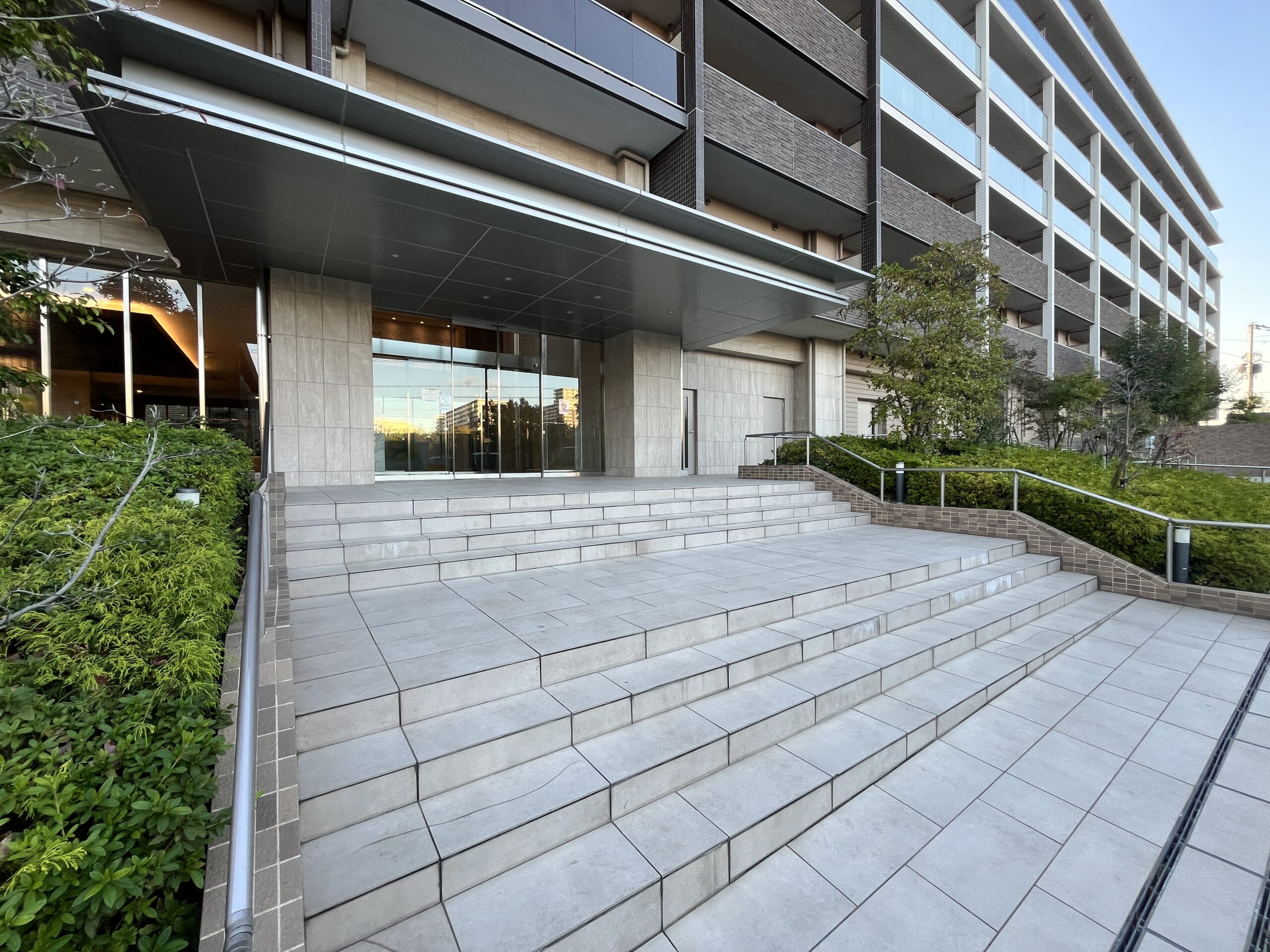 【専任】プレサンスロジェ西神南