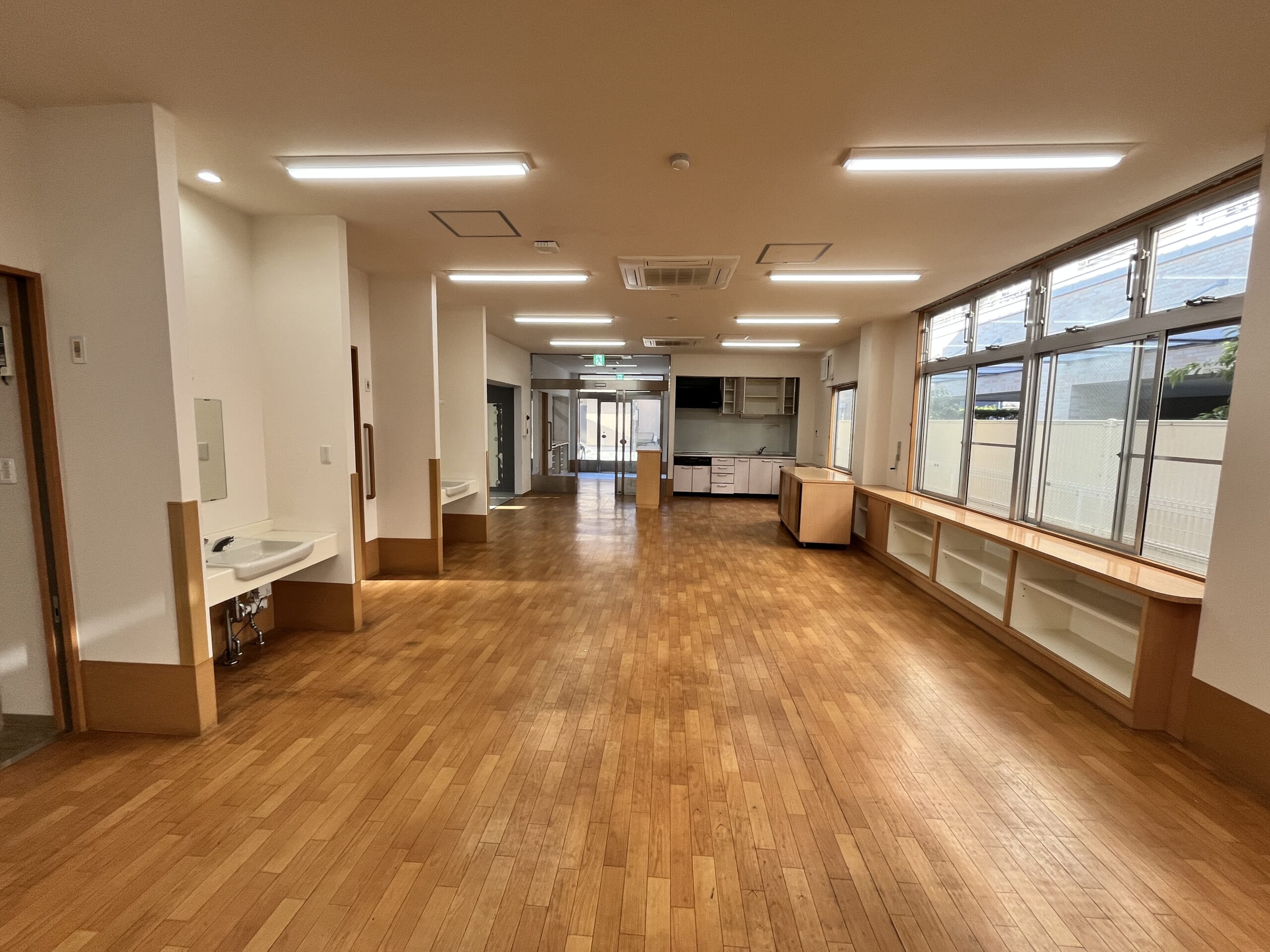 【専任】御屋敷通四丁目店舗事務所（一棟）