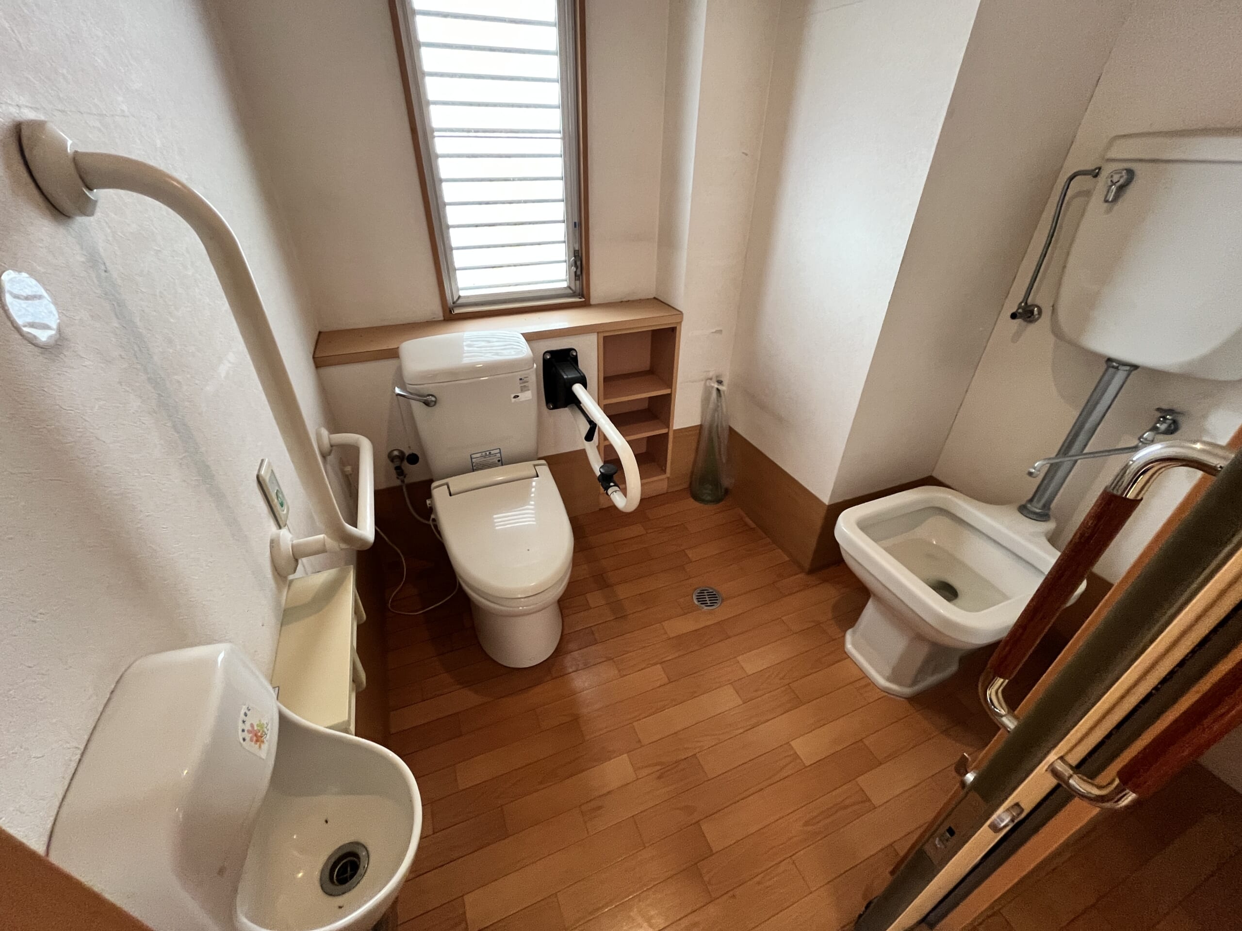 【専任】御屋敷通四丁目店舗事務所（一棟）