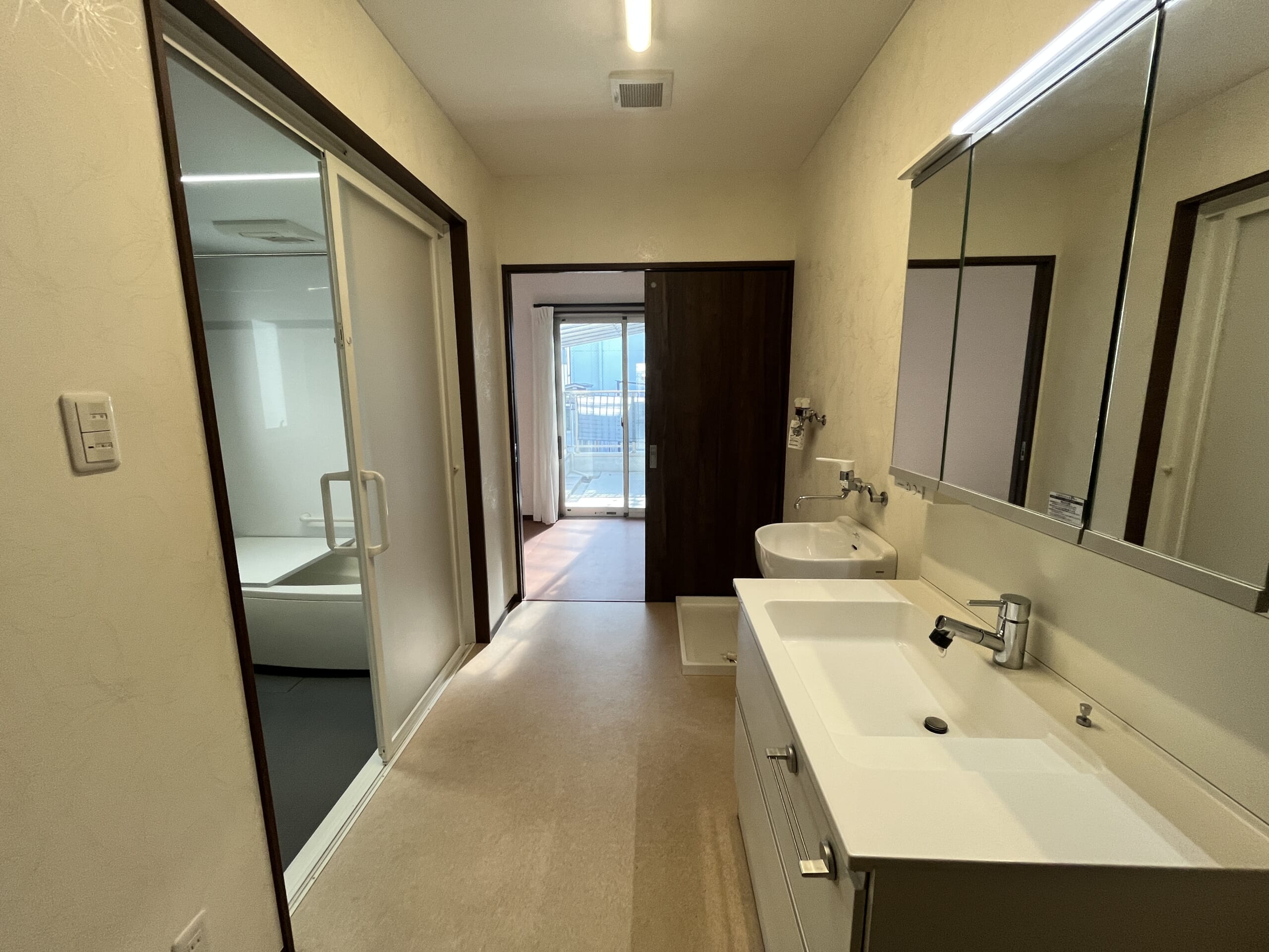 東難波町三丁目店舗事務所