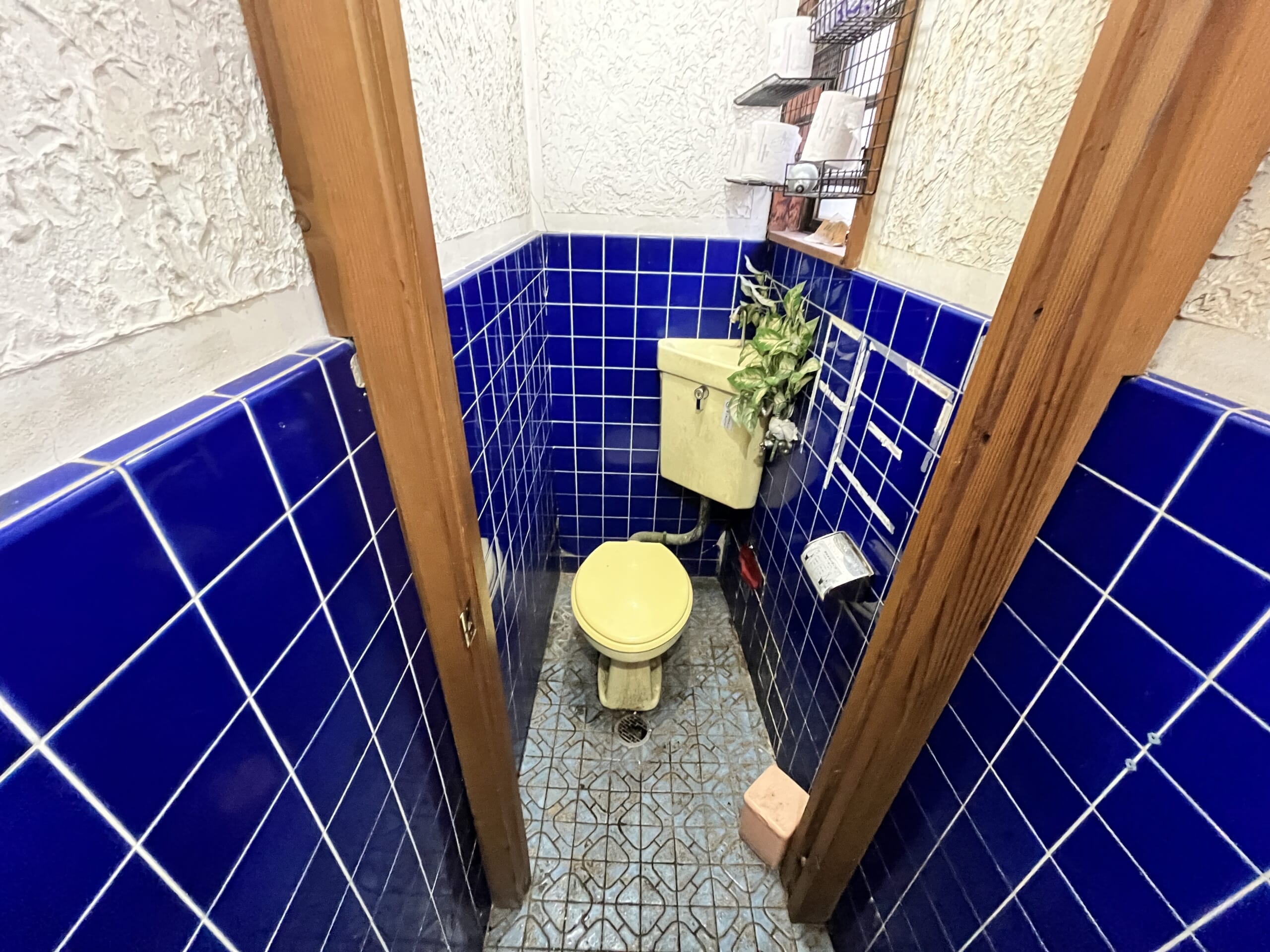 湊川町三丁目貸店舗