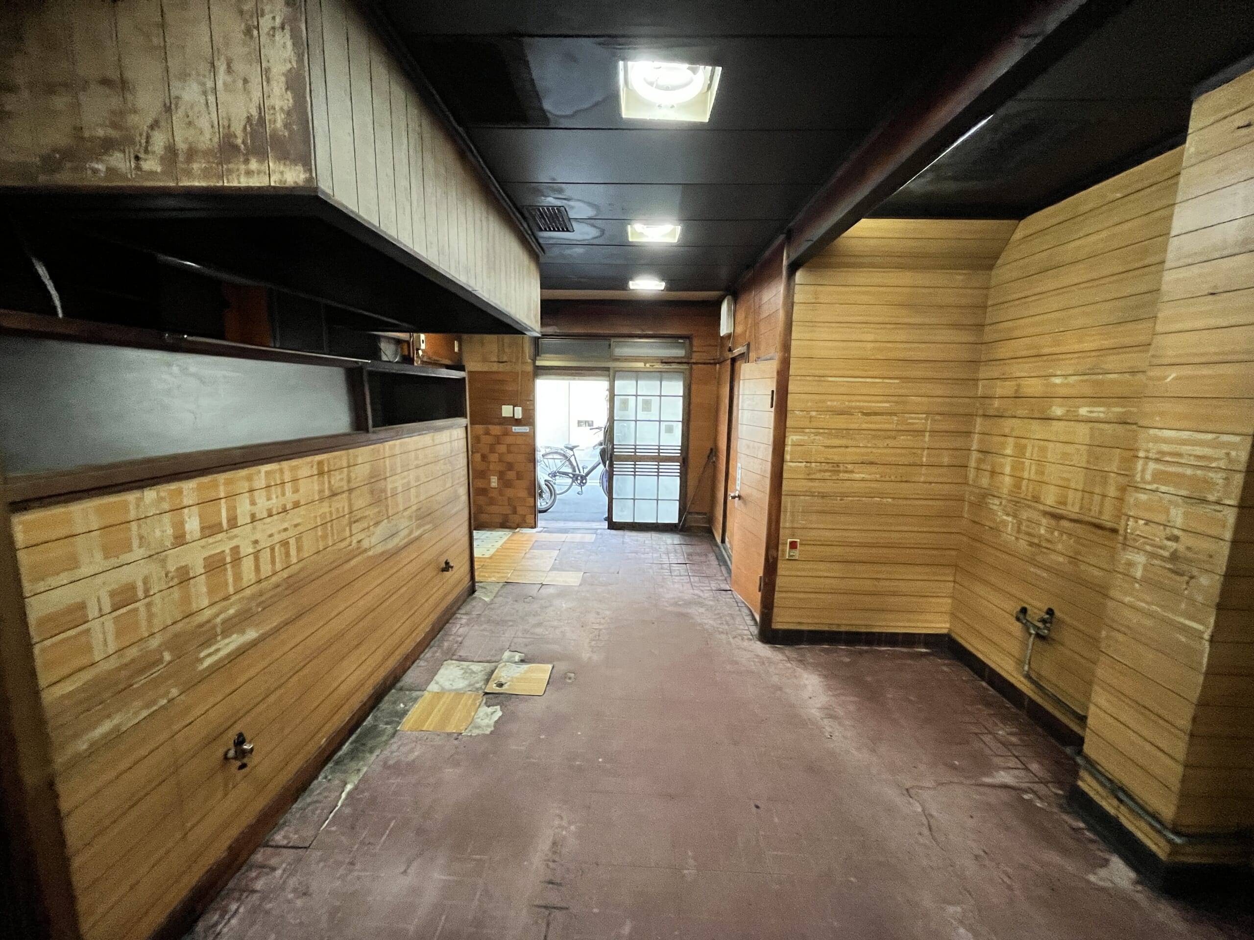 湊川町三丁目貸店舗