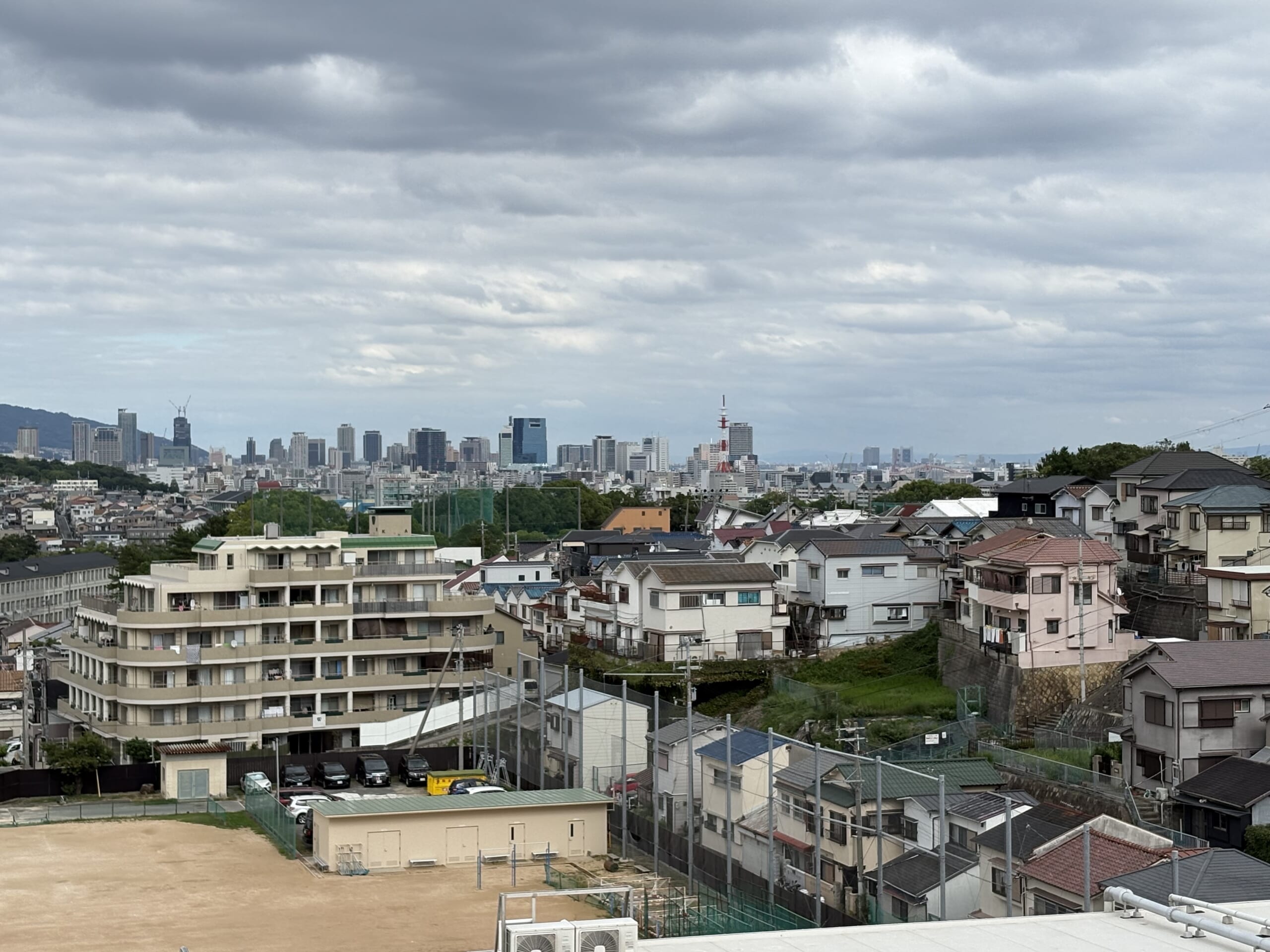 長田区大谷町2丁目（リノベーション済）カーポート2台付一戸建