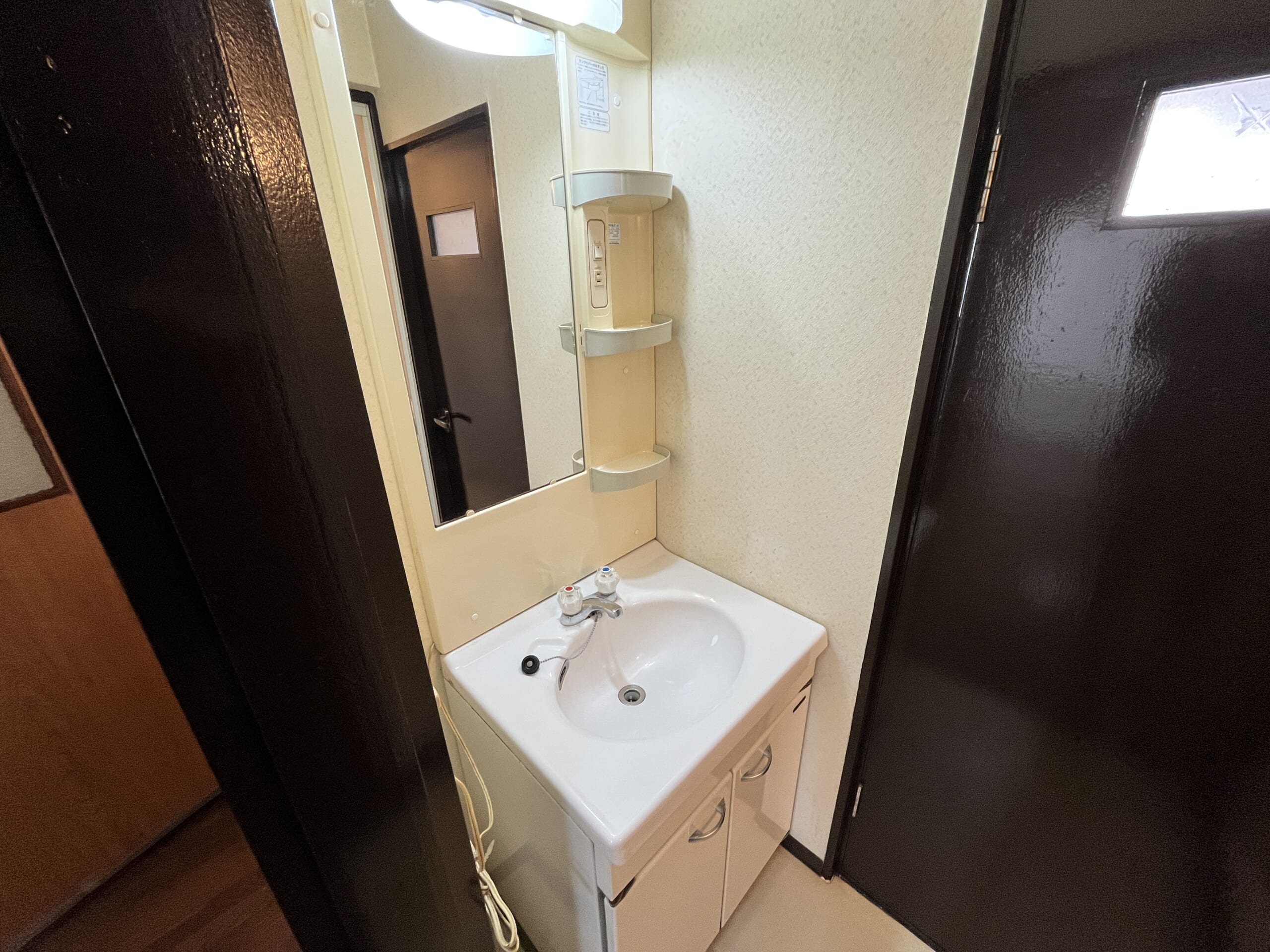 鈴蘭台東町四丁目貸戸建
