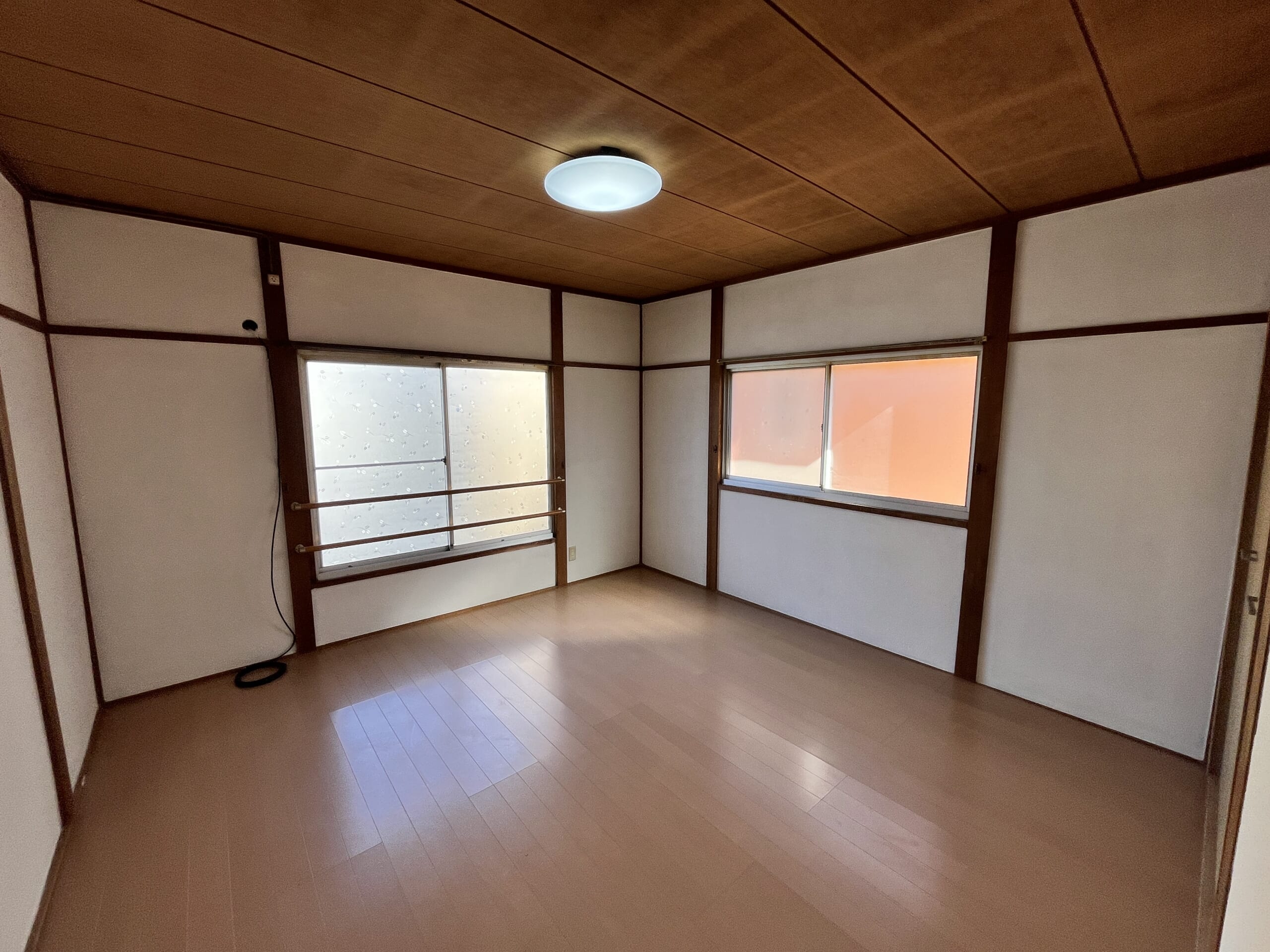 鈴蘭台東町四丁目貸戸建